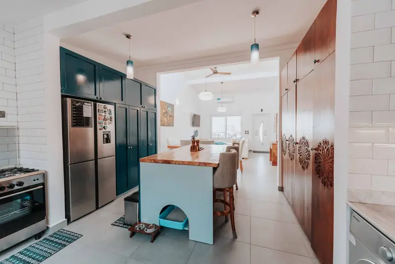 Kitchen island